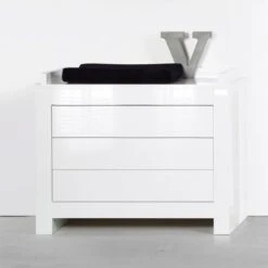 Kidsmill Alaska Hoogglans Commode Wit 4 Kidsmill Alaska Hoogglans Commode Wit -Beste Babyserie Winkel kidsmill alaska babykamer wit hoogglans bed 70 x 140 cm commode kast 2 deurs 3 3203