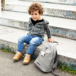 Little Company Anne Perfo Rugtas Lichtgrijs -Beste Babyserie Winkel little company anne perfo rugtas lichtgrijs 1 8e1e