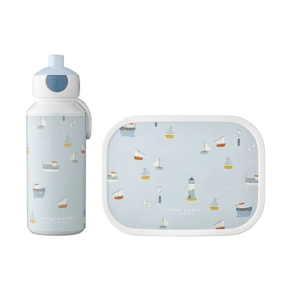 Little Dutch Sailors Bay Pop-Up Drinkfles + Lunchbox Little Dutch Sailors Bay Pop-Up Drinkfles + Lunchbox -Beste Babyserie Winkel
