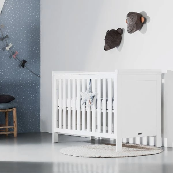 Kidsmill Savigno Babybed 70 x 140 cm Wit Zonder Kruis Kidsmill Savigno Babybed 70 X 140 Cm Wit Zonder Kruis -Beste Babyserie Winkel savigno detail 2 zonder kruis 3 4e70