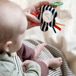 Beste Babyserie Winkel -Beste Babyserie Winkel sebra activiteitenrammelaar met spiegeltje 2 60cc